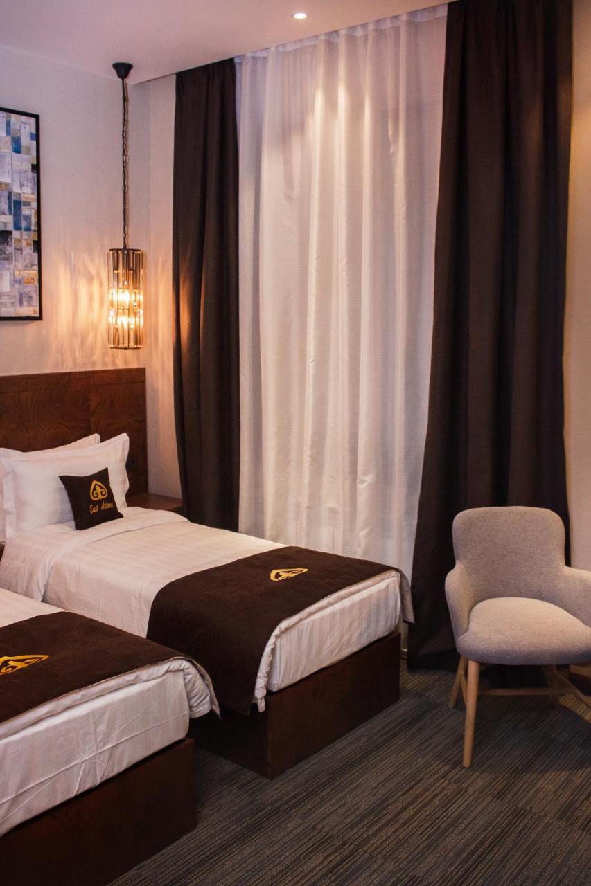 East Astana Hotel Εξωτερικό φωτογραφία